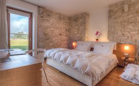 New Villa Carlotta